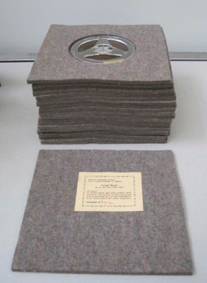 Joseph Beuys - Ja Ja Ja Ja Ja, Nee Nee Nee Nee Nee (Yes Yes Yes Yes Yes, No No No No No ), 1969, felt, tape recording