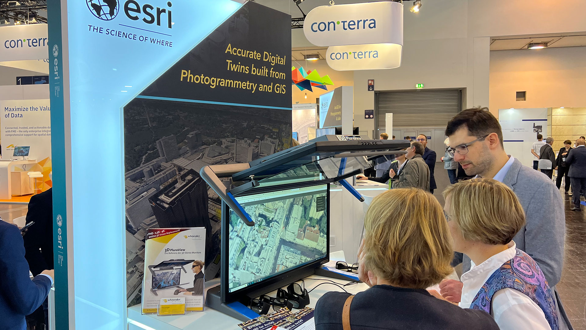 Schneider Digital Review INTERGEO 2022: 3D PluraView live