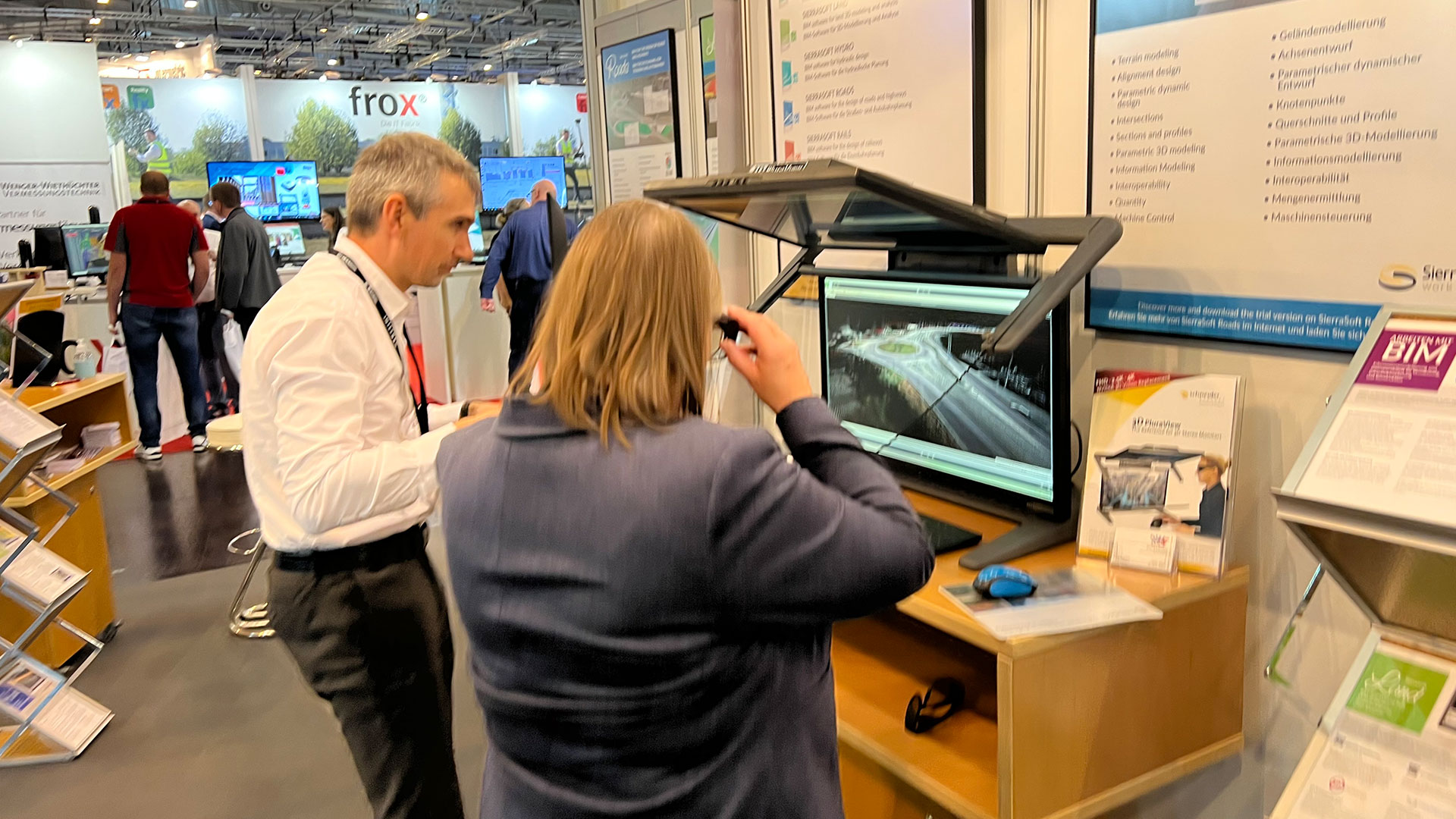 Schneider Digital Review INTERGEO 2022: 3D PluraView live