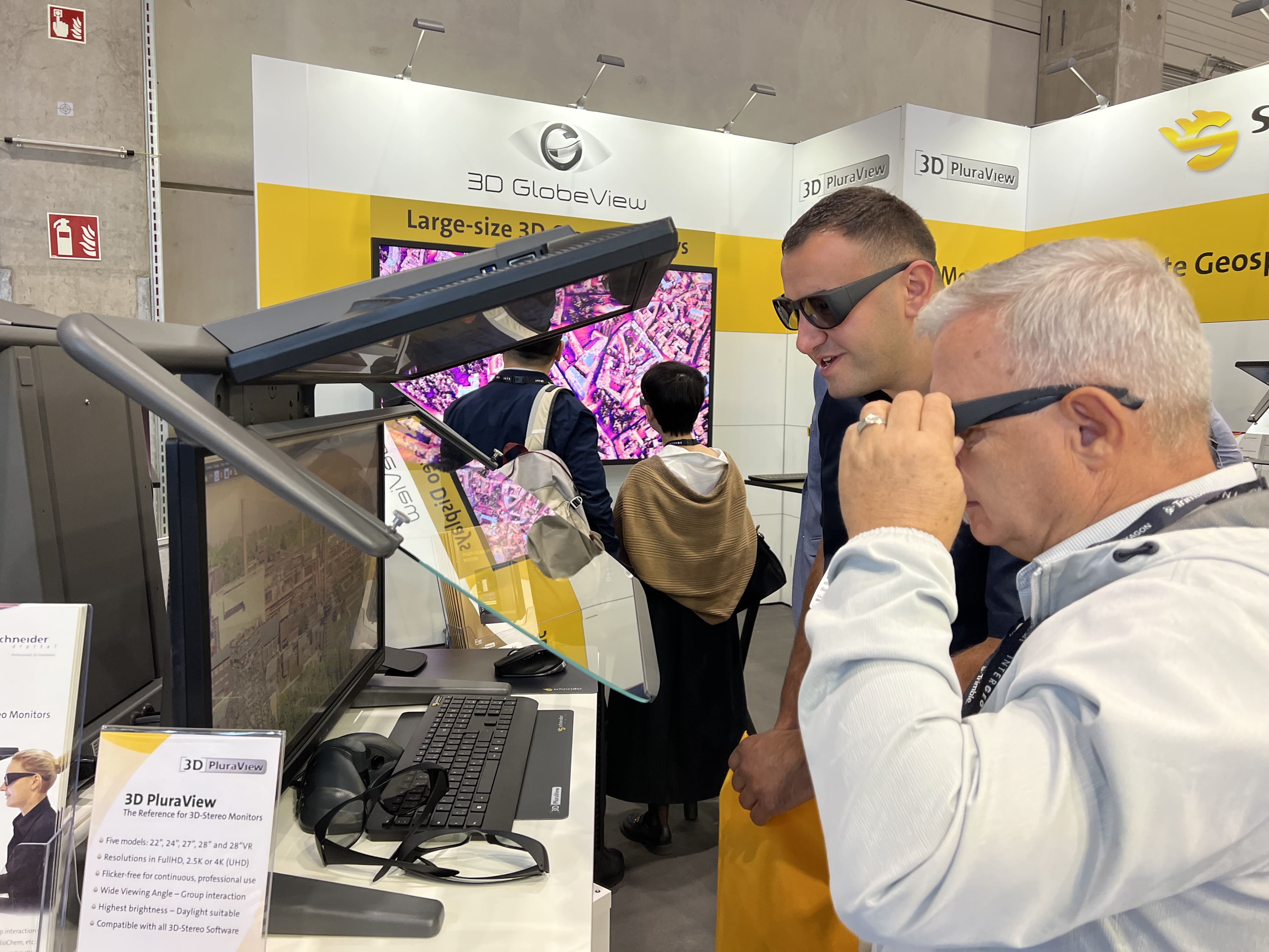 Schneider Digital Review INTERGEO 2023: 3D PluraView live