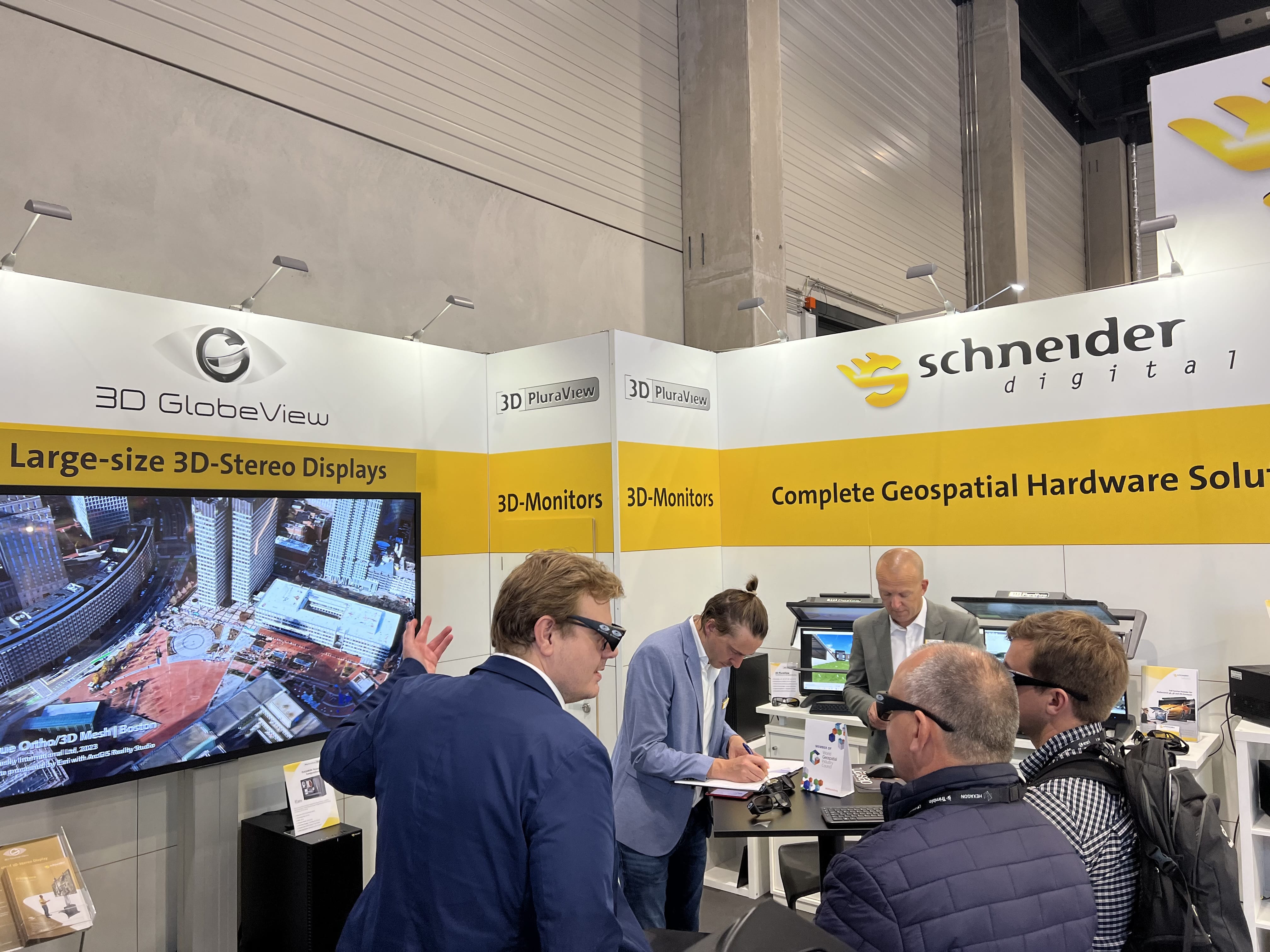 Schneider Digital Review INTERGEO 2023: 3D PluraView live