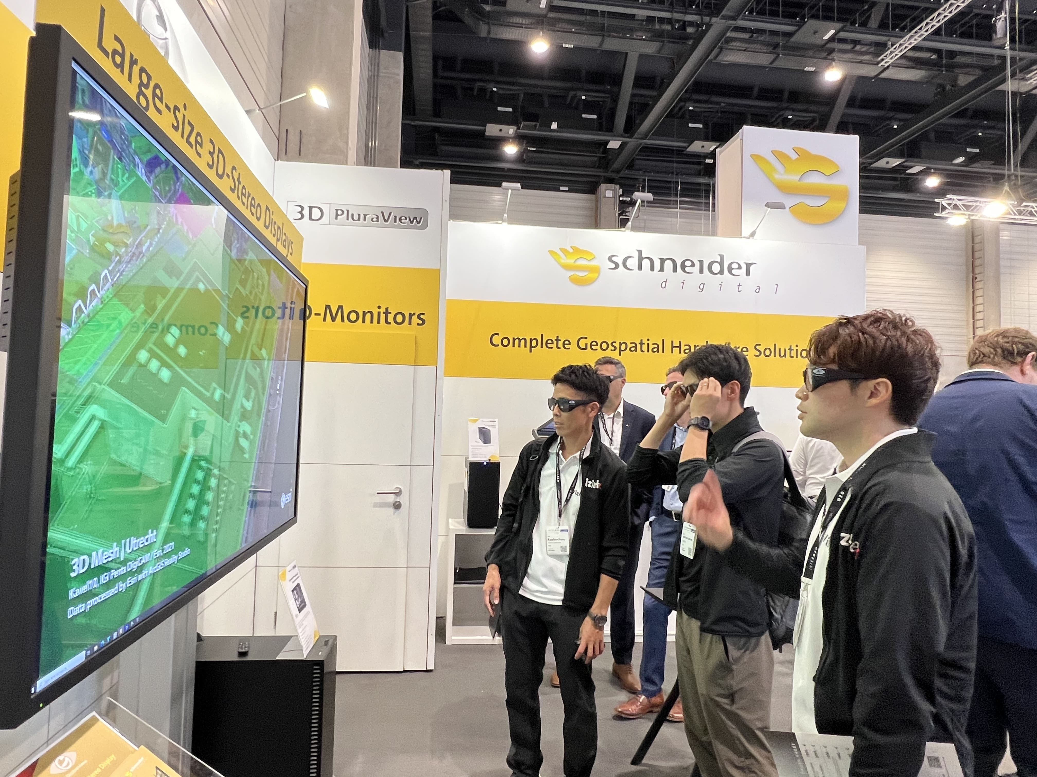 Schneider Digital Review INTERGEO 2023: 3D PluraView live