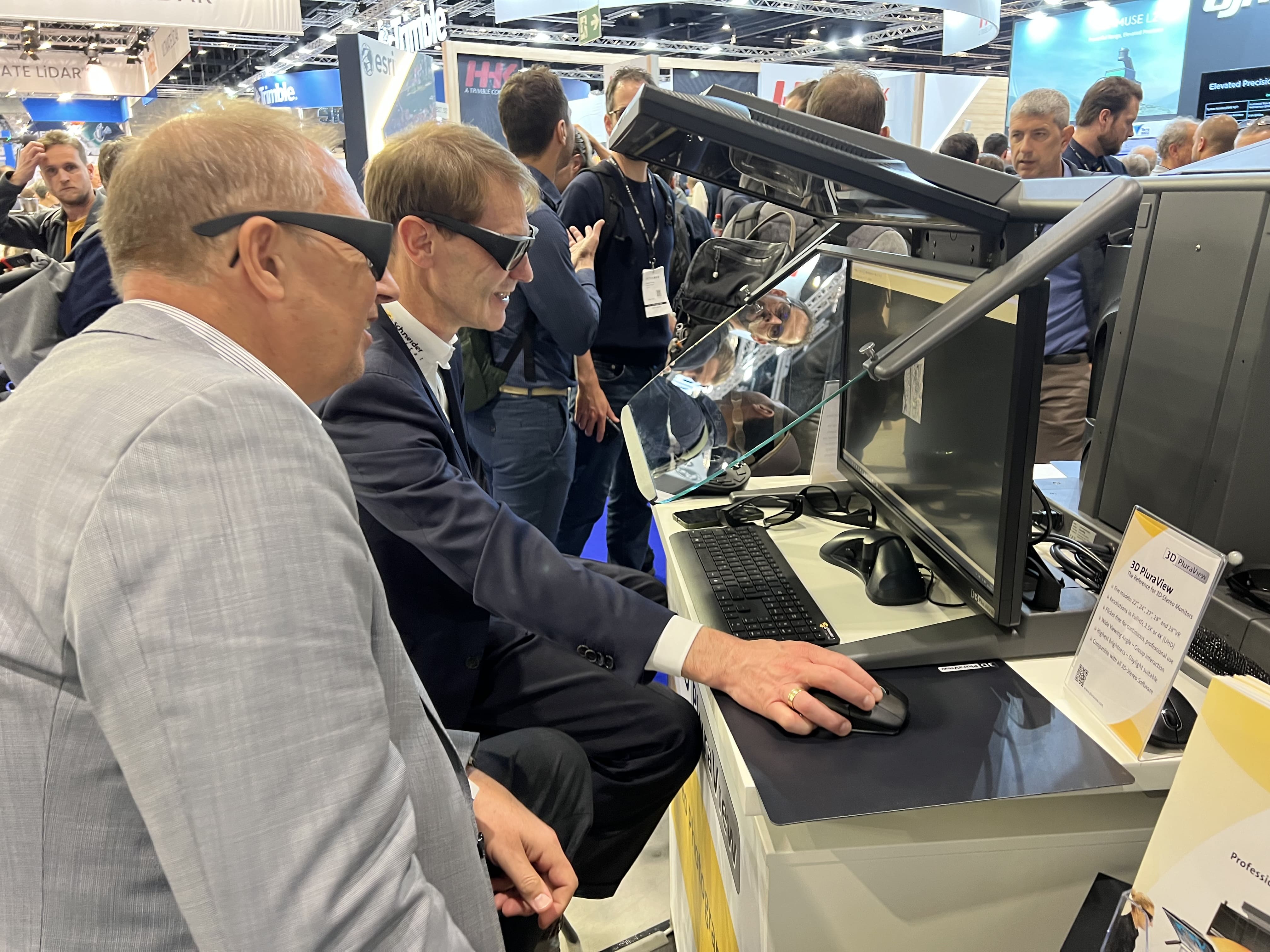 Schneider Digital Review INTERGEO 2023: 3D PluraView live