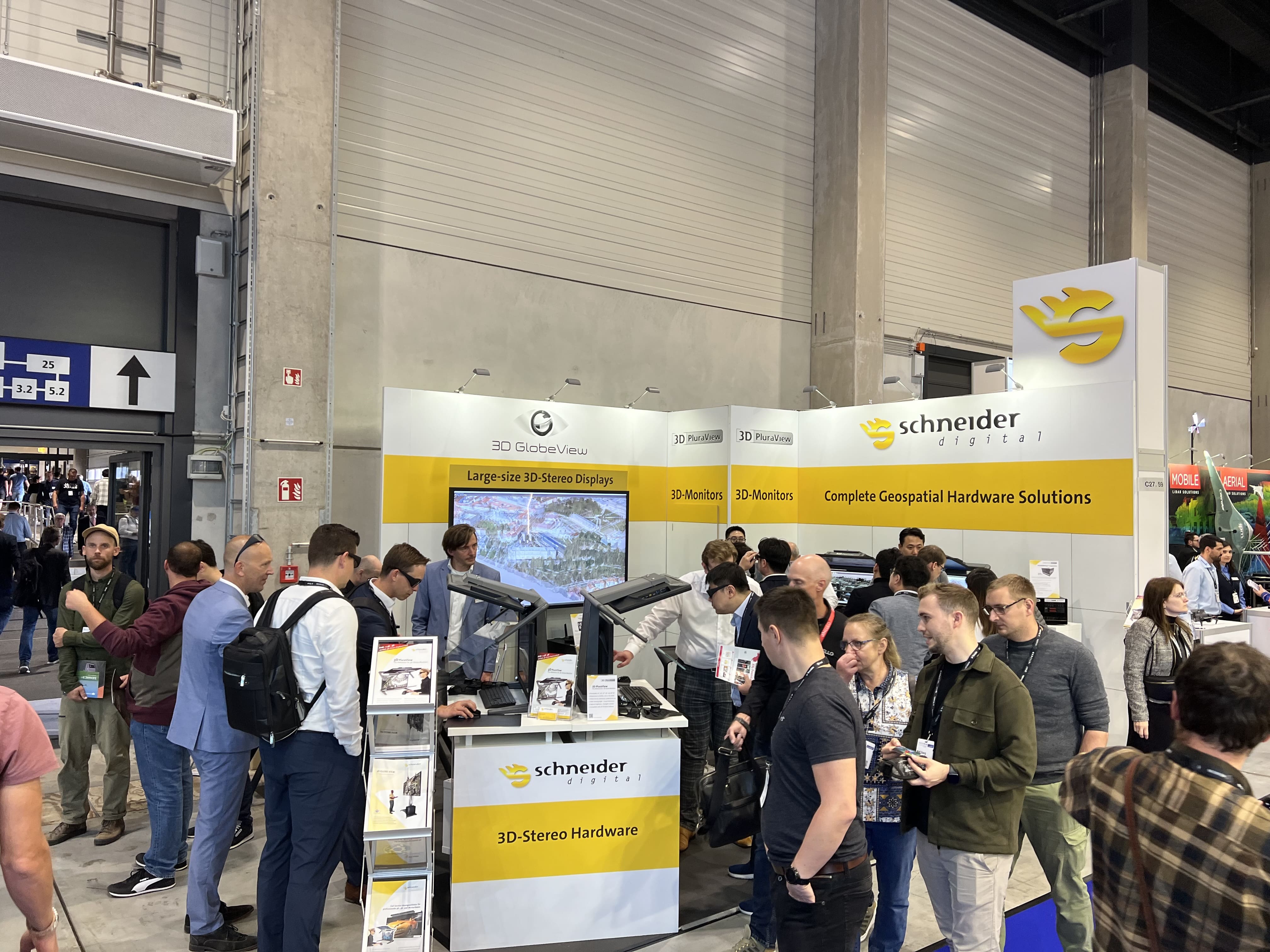 Schneider Digital Review INTERGEO 2023: 3D PluraView live